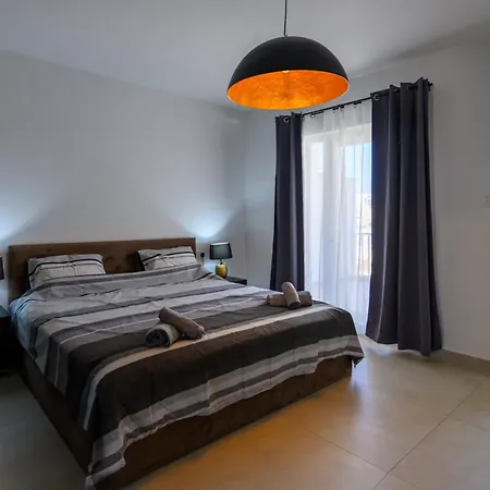 Designer Eden Apartament