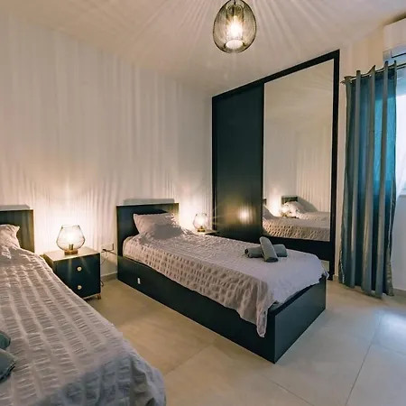 Designer Eden San Pawl il-Baħar