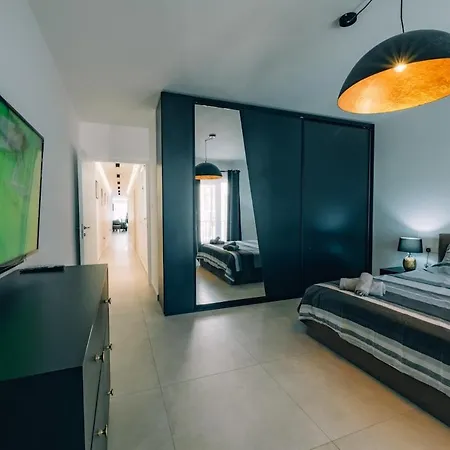 Designer Eden * St. Paul's Bay