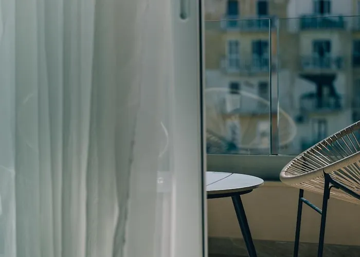 Designer Eden Apartment St. Paul's Bay