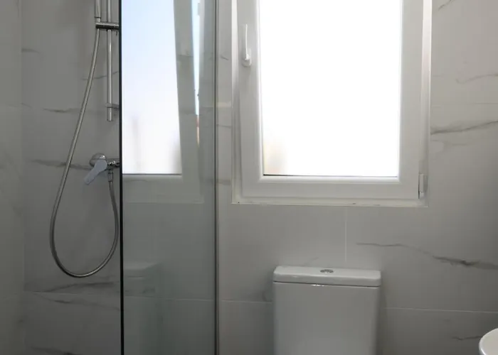 Designer Eden Apartment *