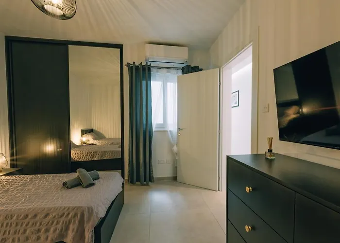 Apartment Designer Eden *