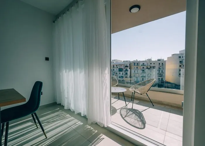 Apartment Designer Eden *